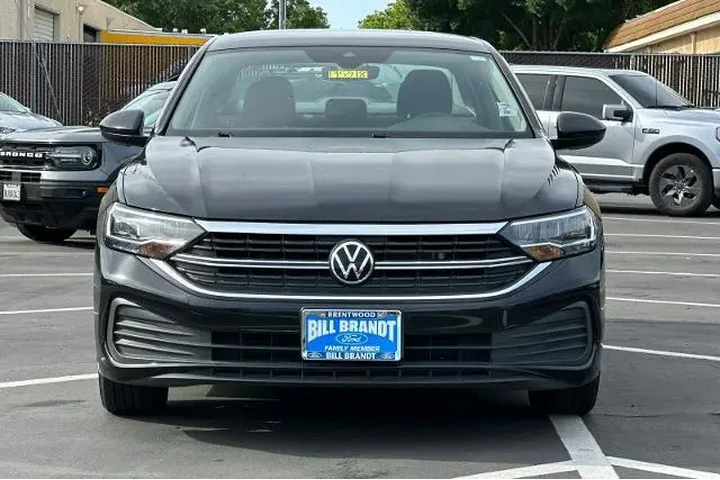 $16753 : Volkswagen Jetta 2024 S 4dr image 5