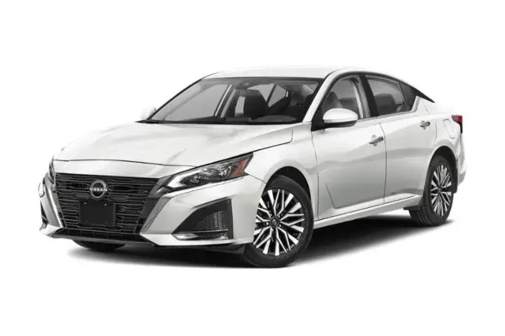 $17884 : Nissan Altima 2023 2.5 SV 4d image 1