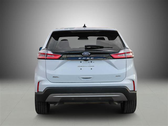 Pre-Owned 2023 Ford Edge SEL image 5