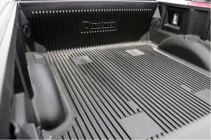 $40000 : Ford F-150 2025 4x4 XLT 4dr image 9