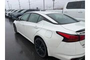 $21598 : Nissan Altima 2022 AWD 2.5 S thumbnail
