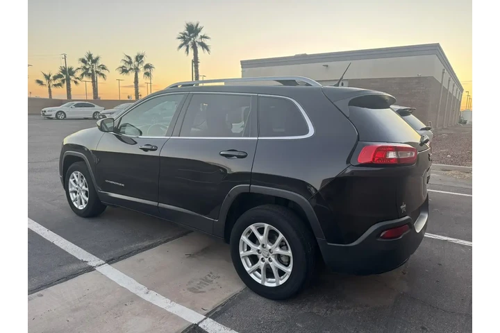 $11392 : Jeep Cherokee 2015 Latitude image 5