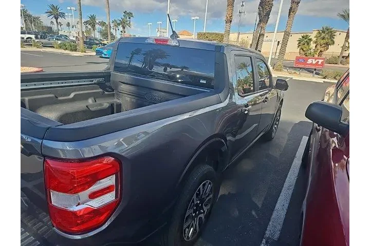 $30890 : Ford Maverick 2024 Lariat 4d image 2