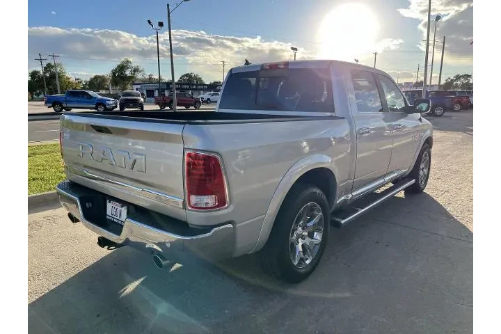 $30500 : Ram 1500 2018 4x4 Laramie Li image 6