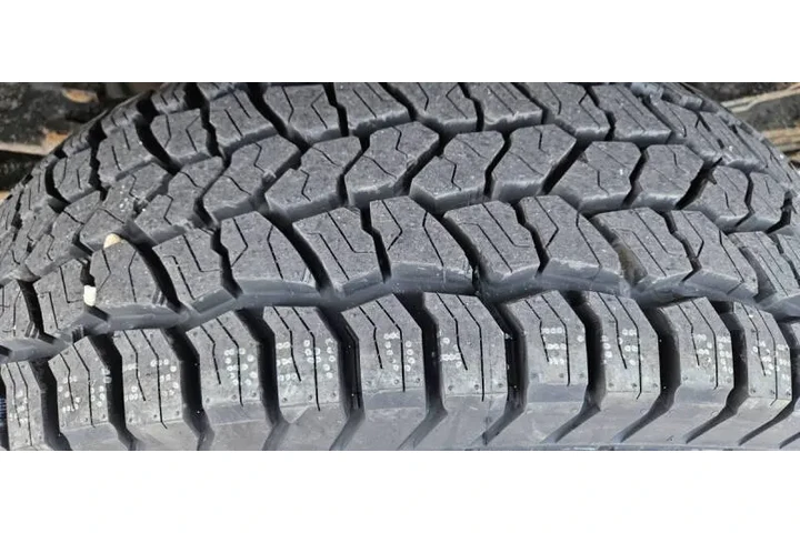 $23990 : 2014 Silverado 3500HD LT image 8