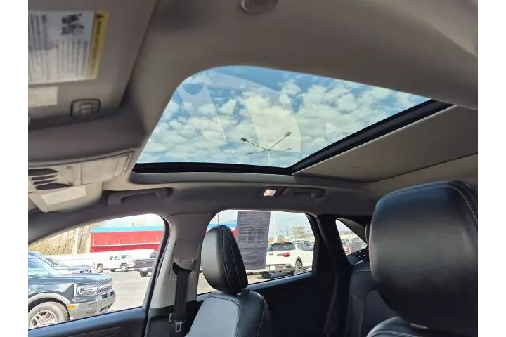 $16988 : Ford Escape 2020 AWD Titaniu image 8