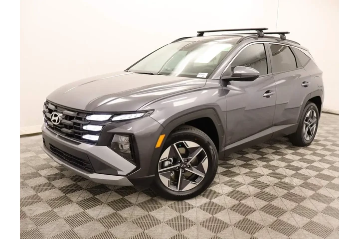 $31827 : Hyundai TUCSON Hybrid 2025 A image 1