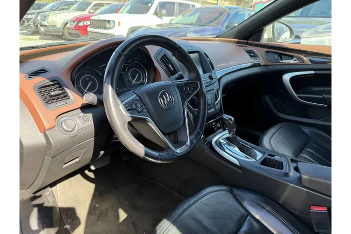 $5800 : 2015 Regal Premium I image 9