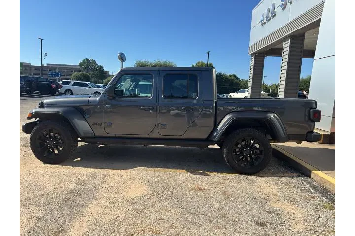 $37490 : Jeep Gladiator 2024 4x4 Spor image 8