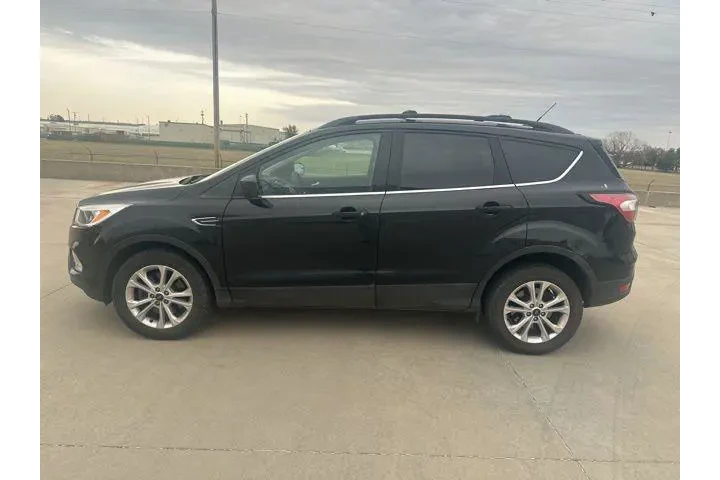 $11421 : Ford Escape 2018 AWD SE 4dr image 8