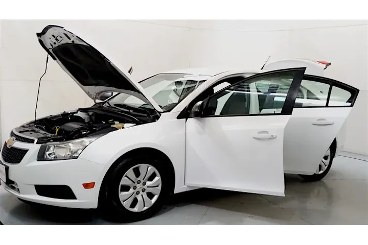 2015 Escape SE 4WD image 9