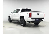 $35998 : Toyota Tacoma 2024 4x2 TRD S thumbnail