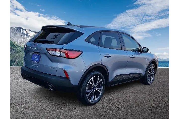 $22997 : Ford Escape 2022 AWD SE 4dr image 6