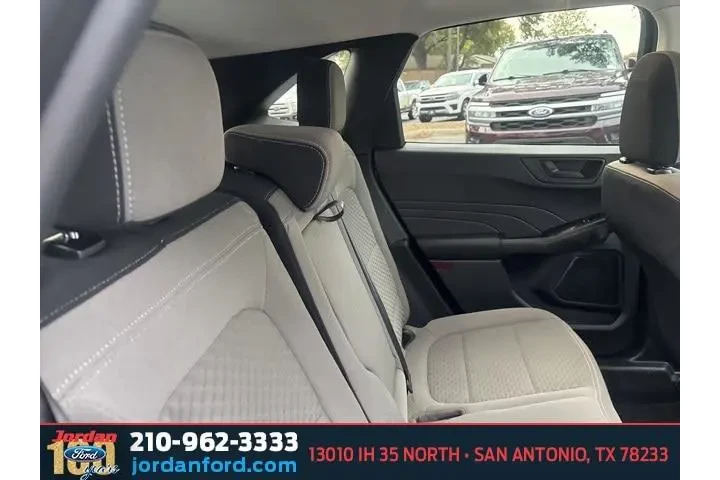 $20944 : Ford Escape 2022 SE 4dr SUV image 10