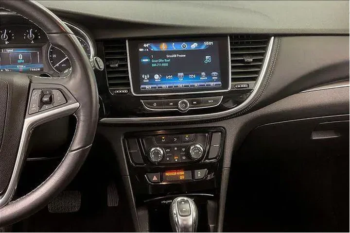 $12490 : Buick Encore 2018 Sport Tour image 6