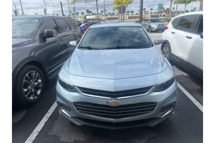 $8434 : Chevrolet Malibu 2018 LT 4dr image 2