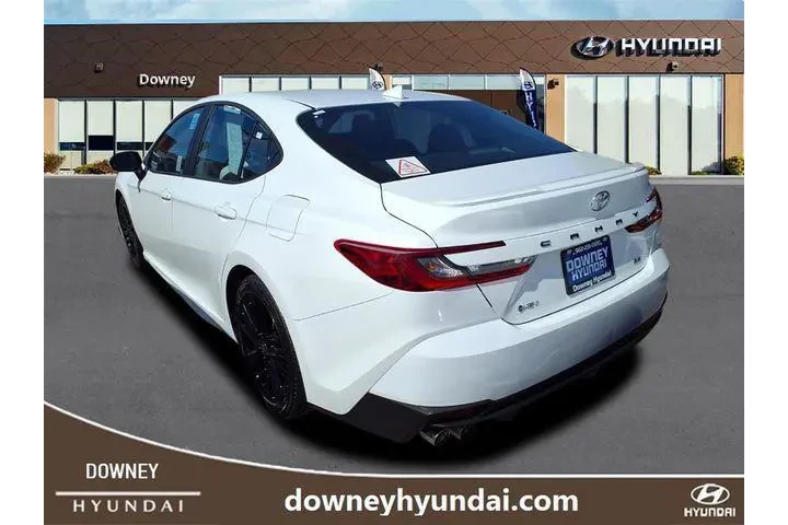 $29186 : Toyota Camry 2025 SE 4dr Sed image 5