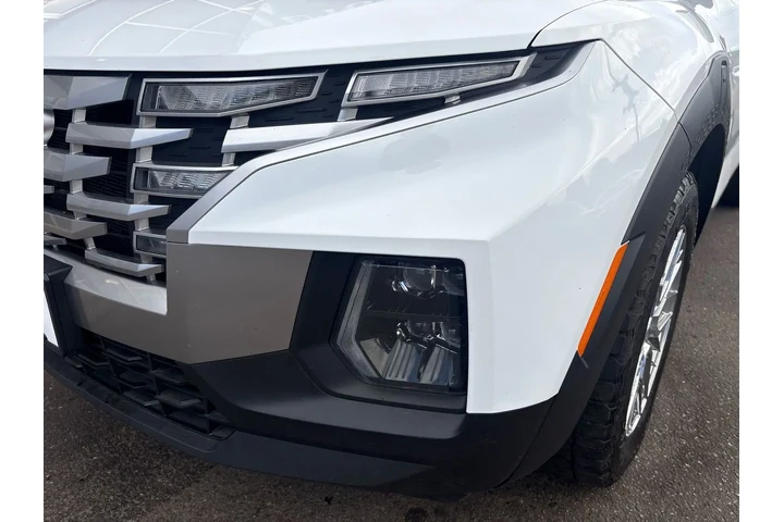 $30995 : 2022 Santa Cruz SEL Premium image 5