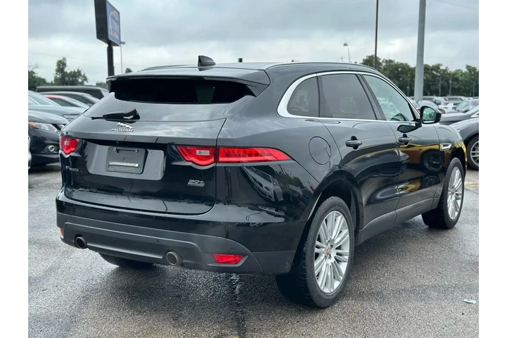 2018 JAGUAR F-PACE 30T PORTFO image 9