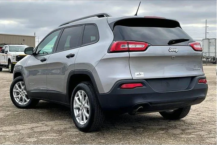 $16995 : Jeep Cherokee 2017 Sport 4dr image 10