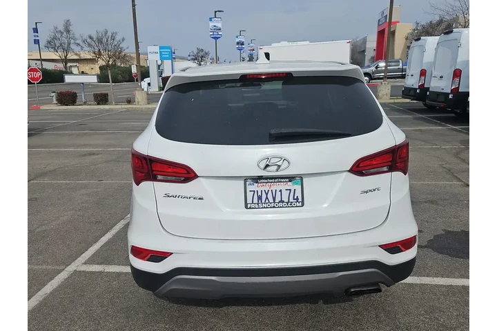 $13500 : Hyundai SANTA FE Sport 2017 image 7