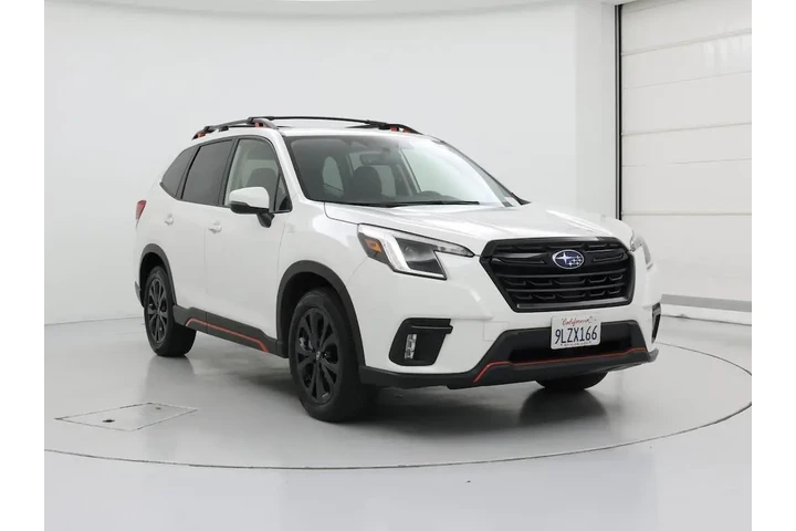 $29998 : Subaru Forester 2024 AWD Spo image 1