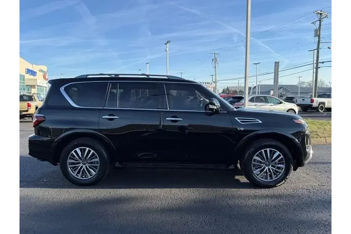 $33995 : Nissan Armada 2022 4x4 SL 4d image 7