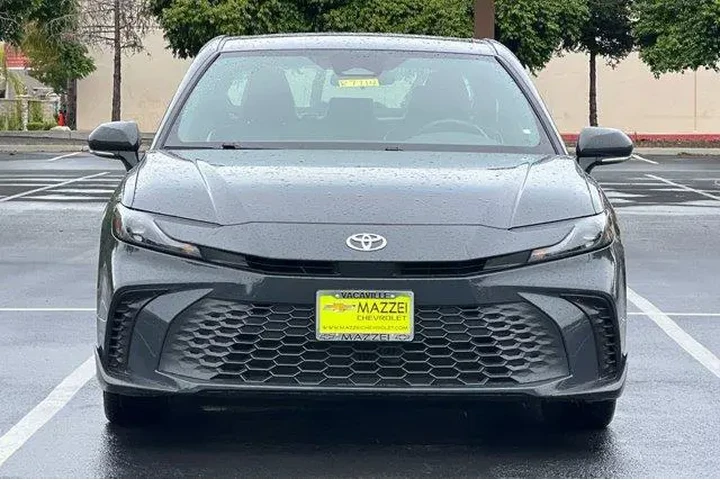 $28477 : Toyota Camry 2025 SE 4dr Sed image 7