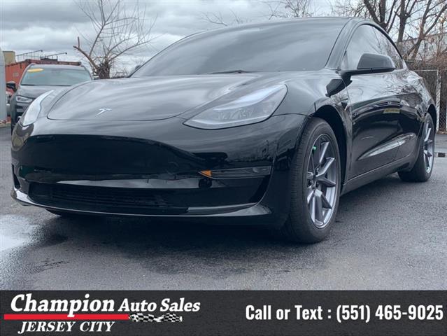 Used 2023 Model 3 RWD for sal image 1
