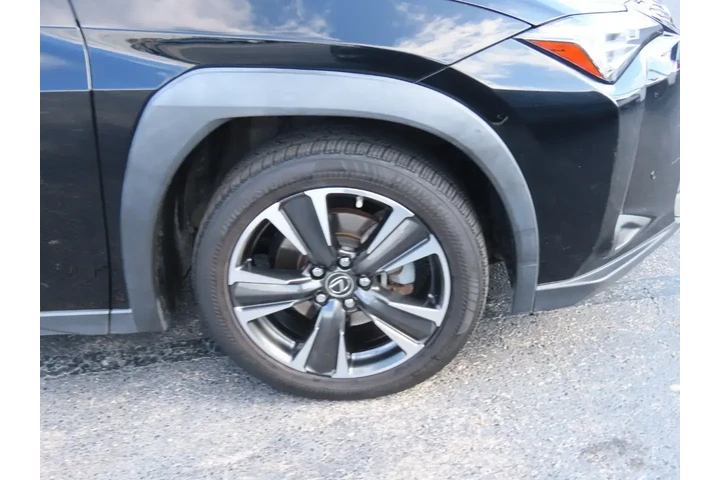 $23999 : Lexus UX 200 2019 4dr Crosso image 9