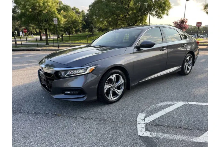$14900 : 2018 Accord EX image 3