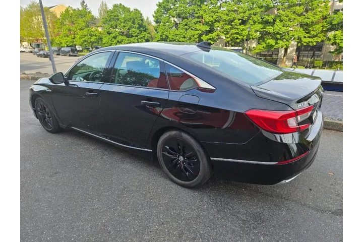$18999 : 2022 Accord Hybrid EX-L image 4