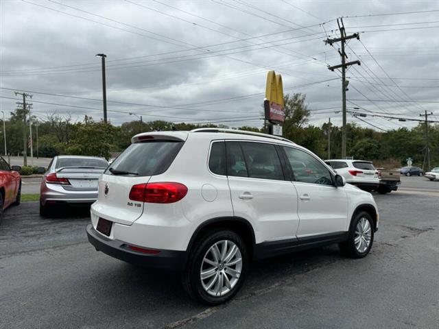 $8495 : 2013 Tiguan S image 8