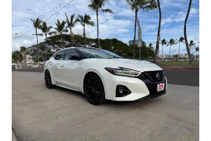 $27692 : Nissan Maxima 2022 3.5 SR 4d image 1