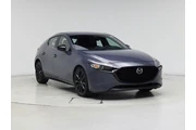 Mazda Mazda3 Hatchback 2024 en Hialeah