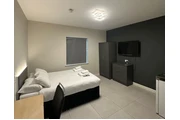 $500 : High Wycombe Apartments thumbnail