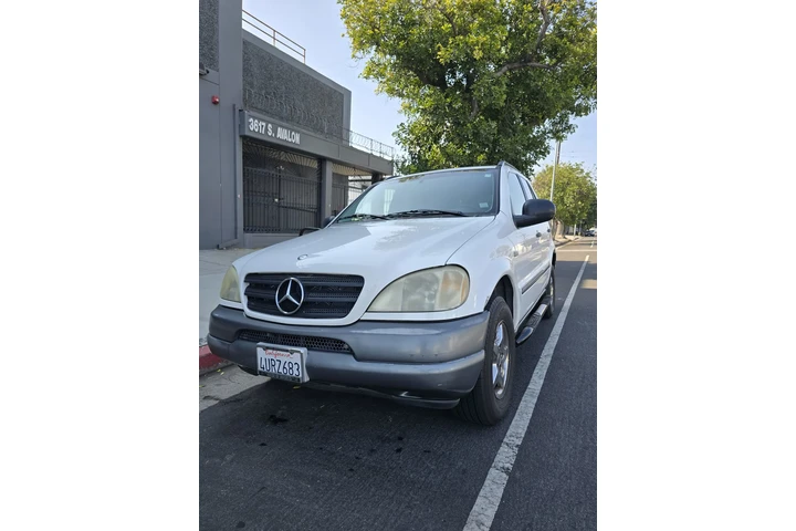$3200 : Limpio image 3