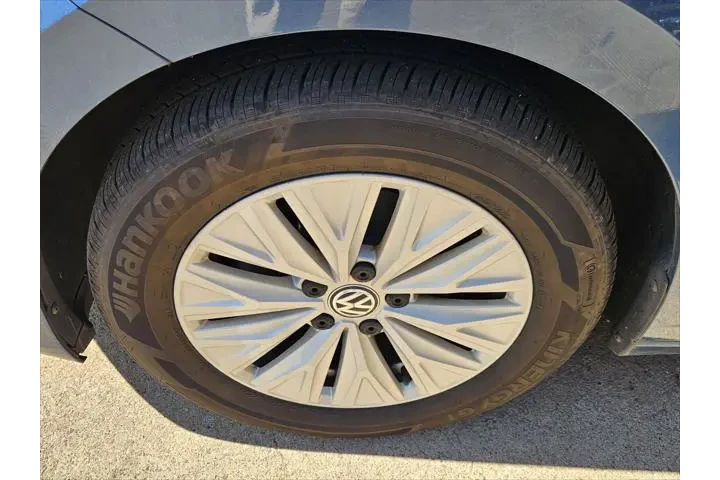 $10500 : Volkswagen Jetta 2019 S 4dr image 9