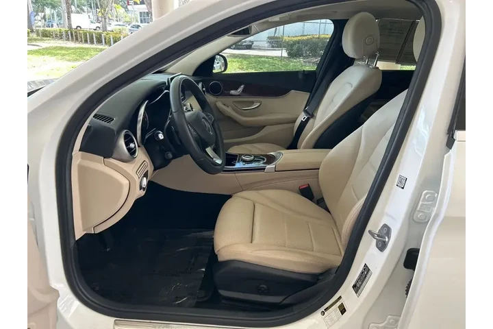 $20147 : Mercedes-Benz C-Class 2018 A image 5