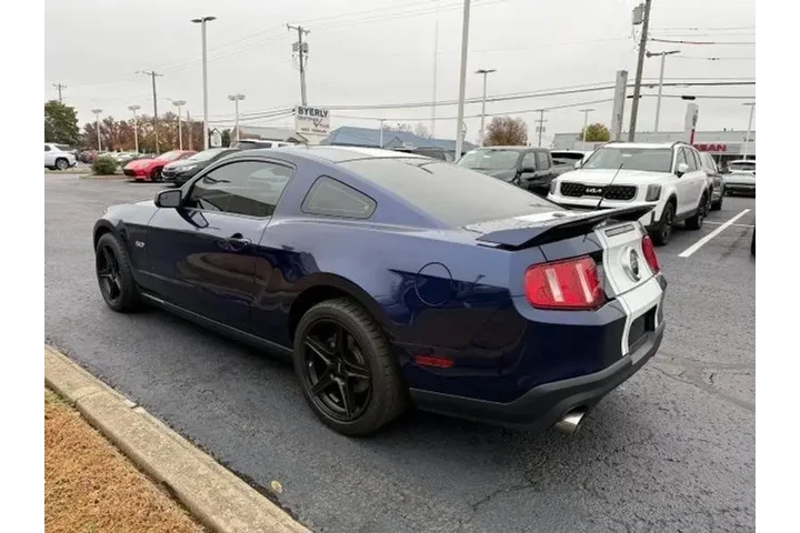 $18242 : Ford Mustang 2011 GT Premium image 9