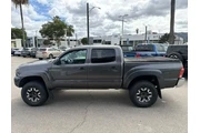 $21227 : Toyota Tacoma 2015 4x2 PreRu thumbnail