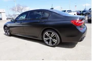$32988 : BMW 7 Series 2018 750i 4dr S thumbnail