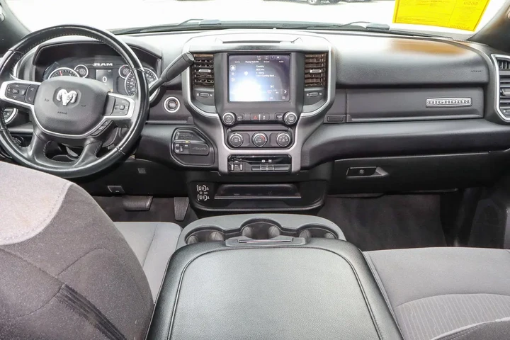 $44988 : 2023 2500 Big Horn 4x4 Crew C image 10