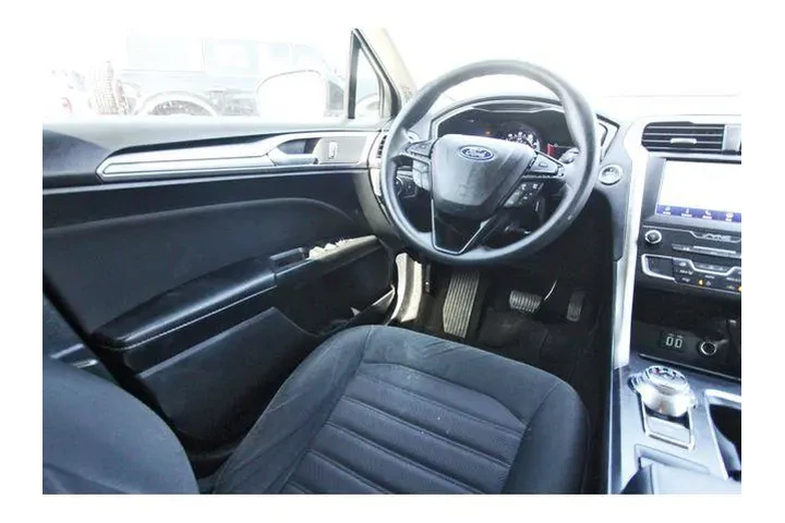 $14713 : Ford Fusion 2020 SE 4dr Seda image 7