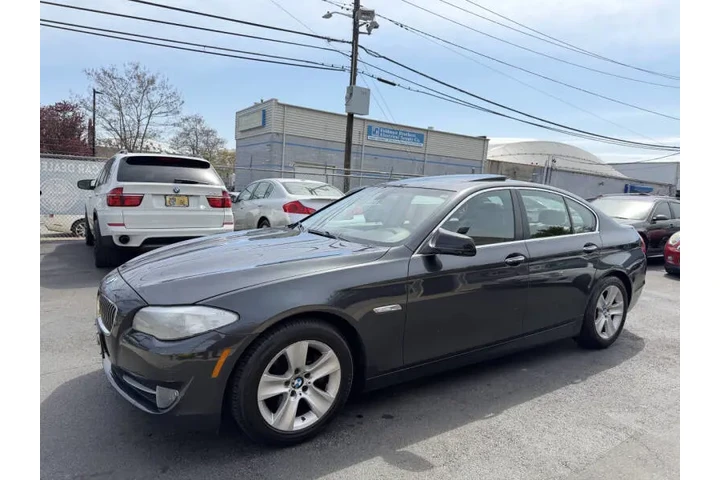 $7699 : 2013 BMW 5 Series 528i xDrive image 6