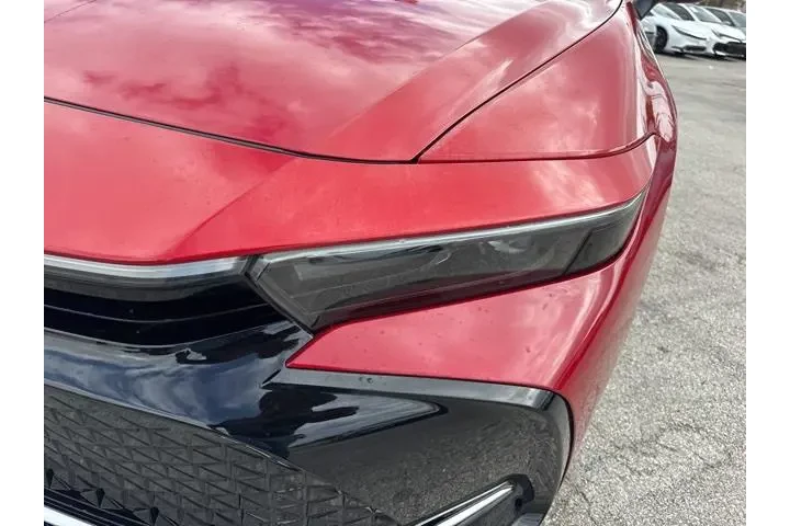 $31988 : Toyota Crown 2024 image 9