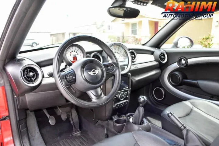 $7447 : 2013 MINI Coupe Cooper image 10