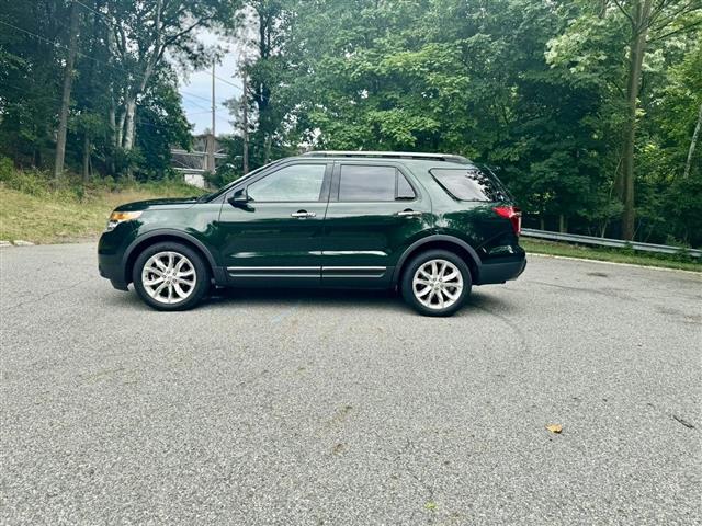 $7995 : 2013 FORD EXPLORER2013 FORD E image 8