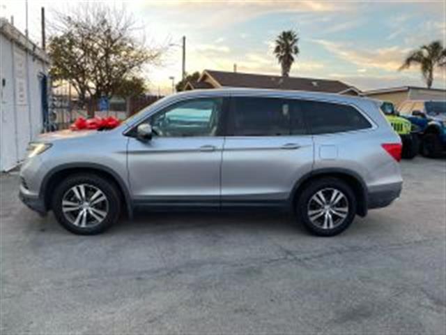 $12895 : 2016 HONDA PILOT2016 HONDA PI image 4