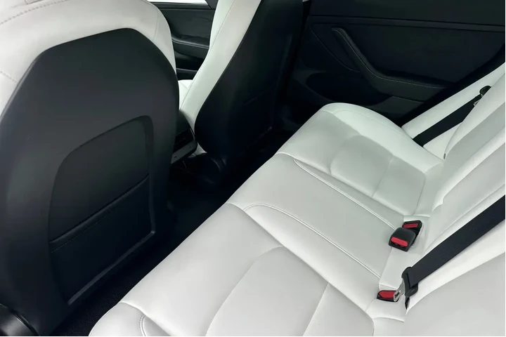 $22300 : Tesla Model 3 2022 AWD Long image 7